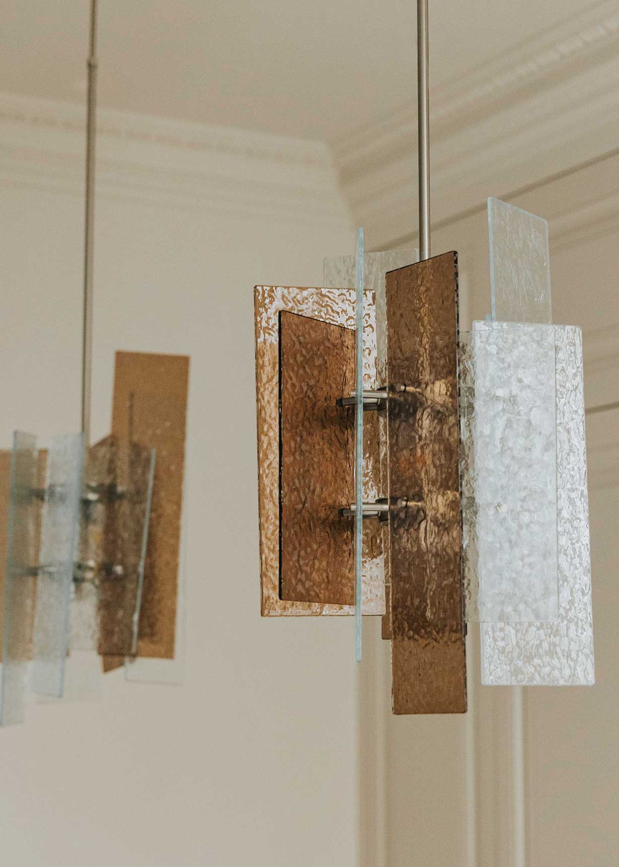 Asymmetrical glass lamp