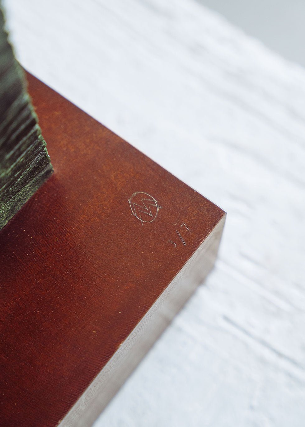 Escultura en bronce original numerada y firmada por el artista Manuel Marzo-Mart.