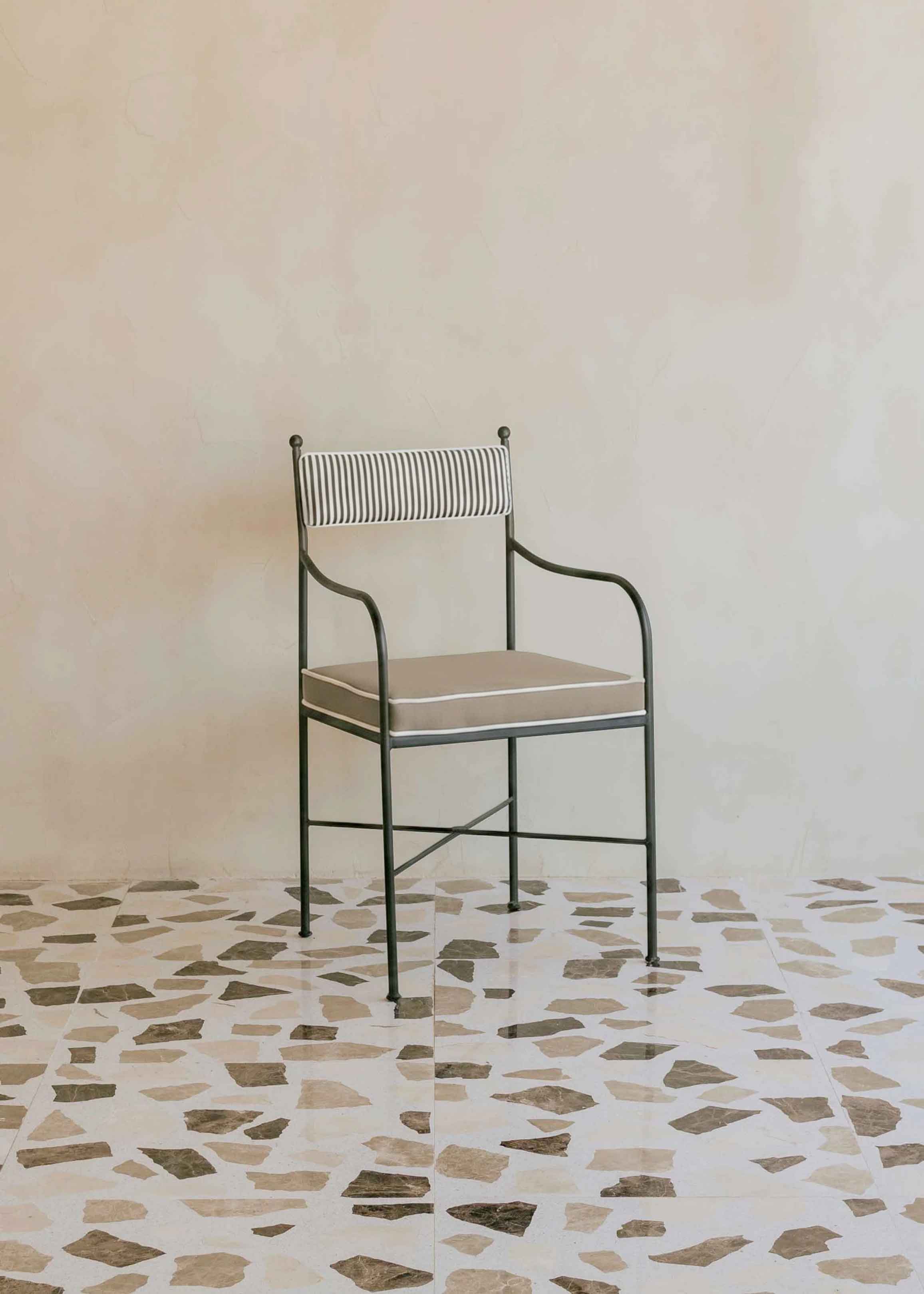 Striped upholstered outdoor steel chair