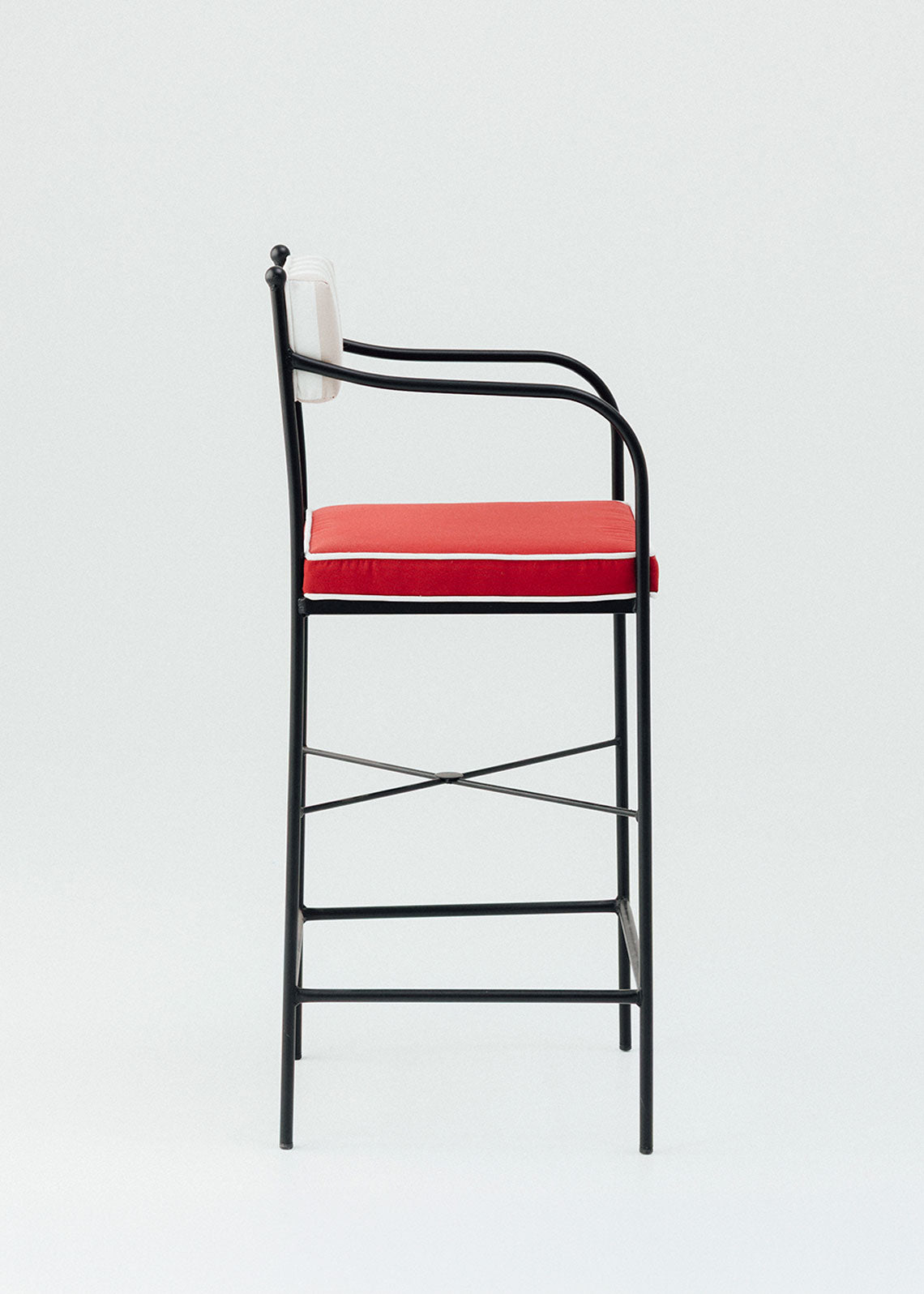 Outdoor steel stool with armrests