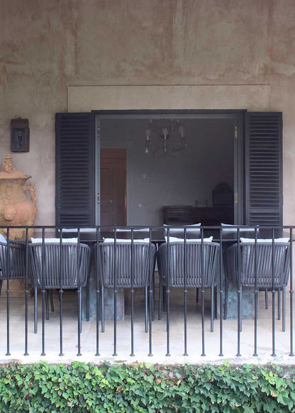Mesa de comedor de granito
