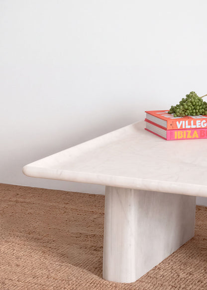 Macael marble table