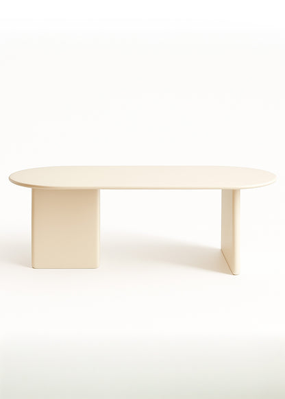 Mesa de comedor de madera lacada crema