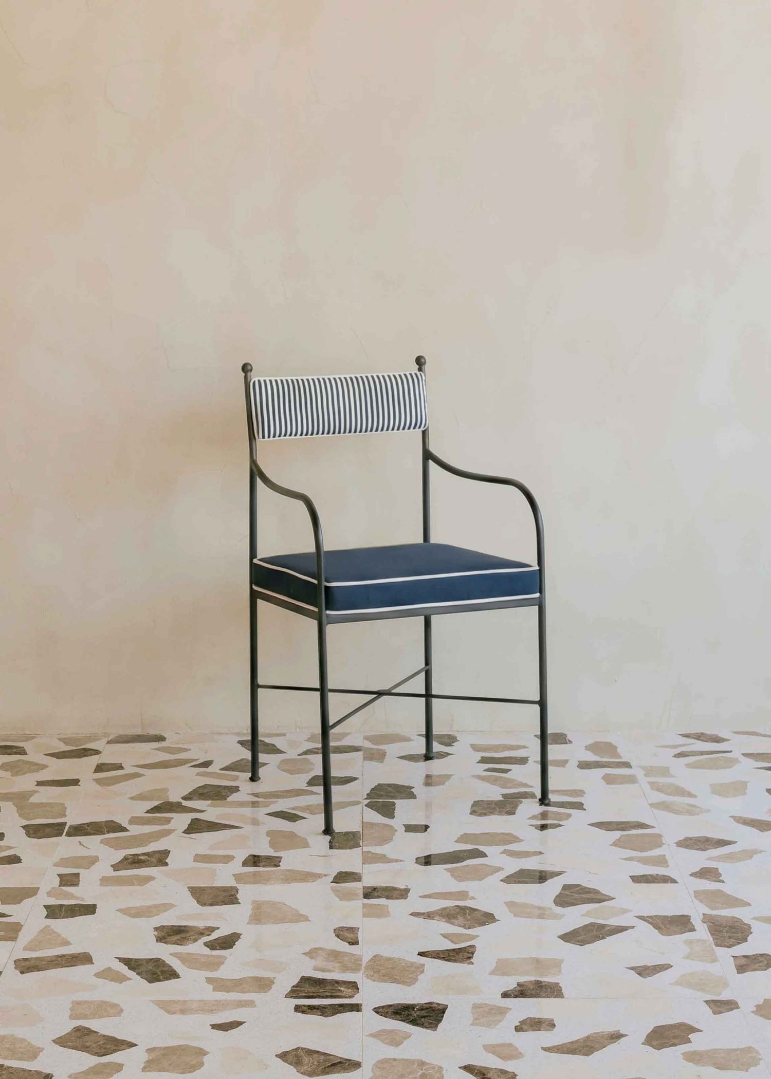 Striped upholstered outdoor steel chair