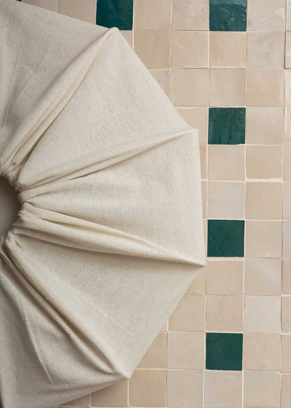 Aplique de pared de lino.