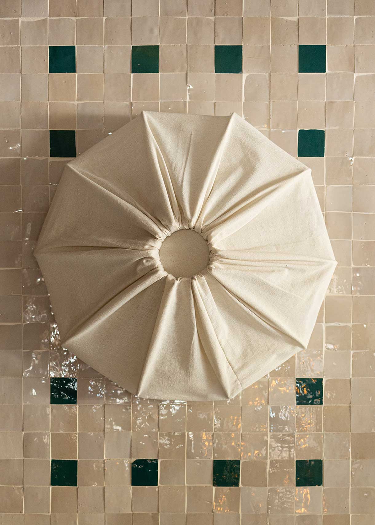 Aplique de pared de lino.