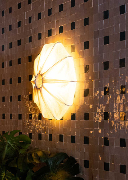 Aplique de pared de lino.