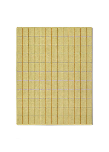 Alfombra fabricada en PET a partir de botellas de plástico recicladas de color amarillo en telar wilton de tejido plano.