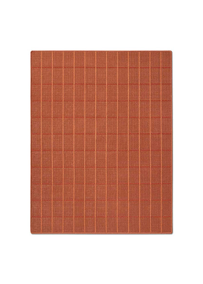 Alfombra fabricada en PET a partir de botellas de plástico recicladas de color rojo en telar wilton de tejido plano.