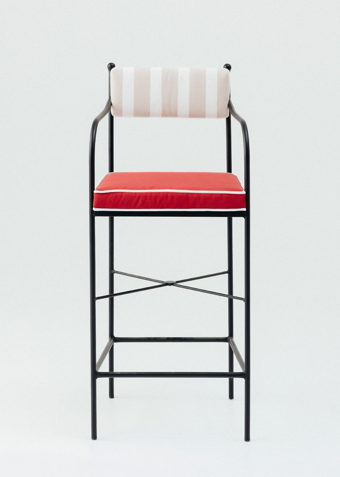 Outdoor steel stool with armrests